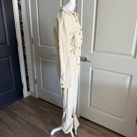 NWT 12th Tribe Bowie Utility Jumpsuit in Cream Off-White Corduroy Size S - Picture 5 of 10